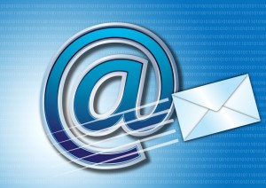 dich-vu-email-relay